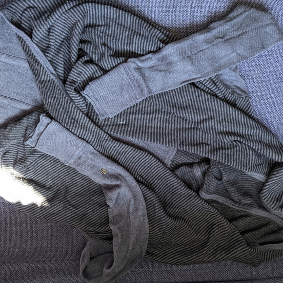 Lululemon Iconic Wrap Sweater - Picture 3 of 4